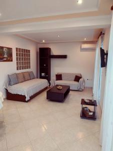 Central Moudros apartments
