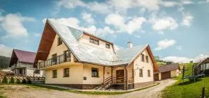 Dom na okraji obce - Privát Šiškovci - هابوكا