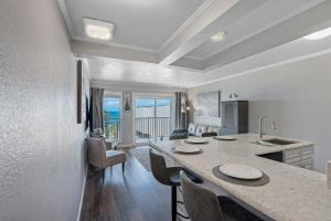 Stunning Bay Views from your Private Balcony