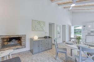 Eco House Casa Grigia Zabodarski Beach - Happy Rentals