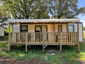 Campings Camping les Cigales : photos des chambres