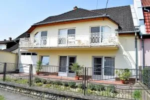 Nóra apartman - Ócsárd