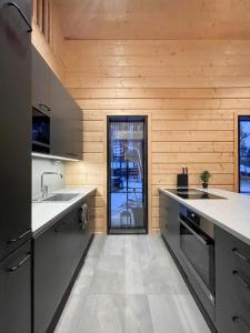 Black Work Levi Aarni