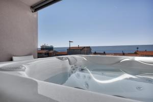 Lux Apartment Dolce Vita - Private HotTub