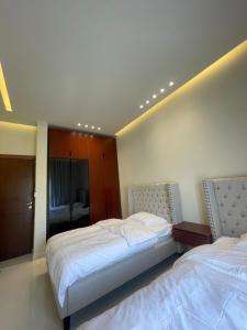 Rateel Apartments