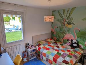 Villas Charming Villa with pool, close to city center : photos des chambres