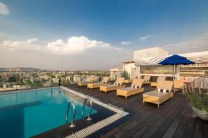 Sunday Hotel Jaipur