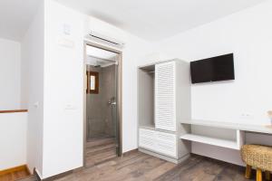 Lindos Del Mar Suites - Adults Only