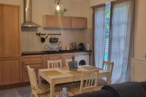 2 pièces au centre dAntibes.