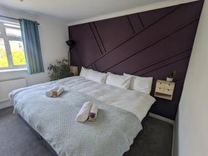 Spacious Unique Brighton Home FREE Parking