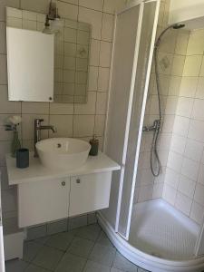 Studio apartment Ta5ek