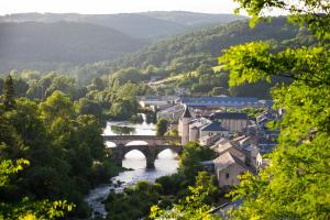 Campings village vacances du camboussel : Chalet 1 Chambre