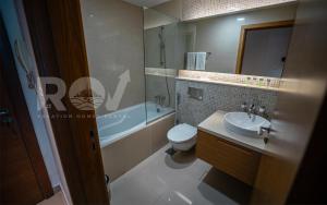 Studio with Boulevard View