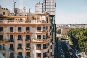 Gran Via, 80, Madrid City Centre, 28013 Madrid, Spain.