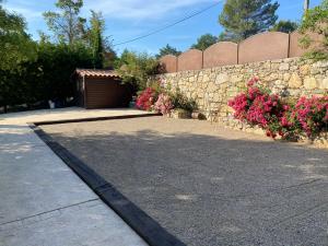 Maisons de vacances Mas provencal les vanades : photos des chambres