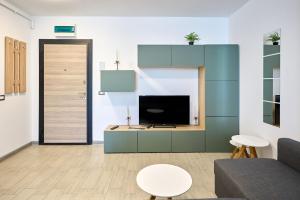 Top Floor Sea View Apartment Spa n Pools