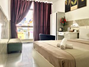 SaiGon CoZy Hotel "241 Pham Ngu Lao Street