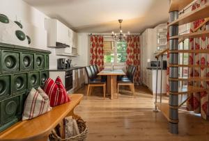 Four-Bedroom Apartment room in Kesselgrubs Ferienwohnungen