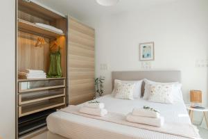 Theseus Zen Luxury Suite - Natural Living