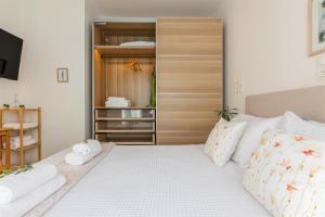 Theseus Zen Luxury Suite - Natural Living