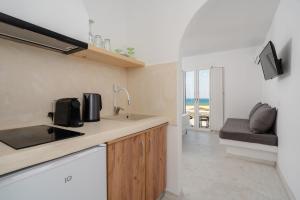 Celestial Seaview Apartments - Afroditi