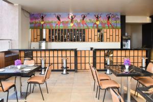 Regenta Central Grand Exotica