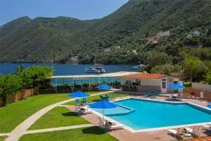 Menes Hotel - 耶尼翁 Menes Hotel - 耶尼翁