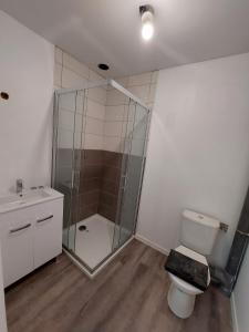 Appartements SER 3 F2, 1 chambre cour Sweet Home 4 lits individuels : photos des chambres