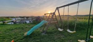 Tentes de luxe Yourtes 6 personnes proche provins et disney : photos des chambres