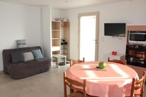 Appartements ANCELLE TAILLAS RDC CHALET : photos des chambres