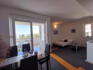 Apartment LOKVICA 