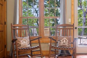 Persimmon Hollow with GameRoom