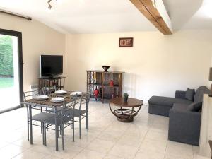 Maison avec Piscine à Pontenx-les-Forges