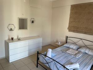 Tzitzifianaki apartment