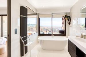 Appartements L31 Penthouse stunning view over sea AC 3BDR 2carpark : photos des chambres