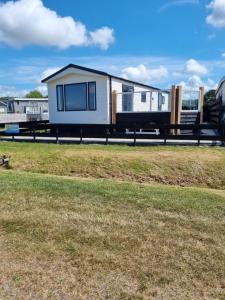Camping Zeezicht Verhuur Chalet aan Zee