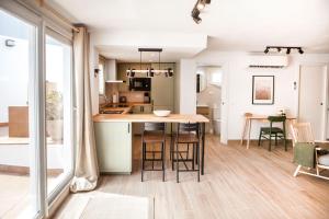 16 - EL ESTUDIO DEL PONIENTE - ENJOY TARIFA