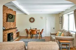 Finest Retreats - Rosedale Hall Cottage - Sutton