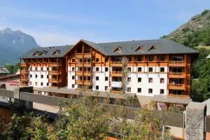 纳梅亚艾安吉布鲁住宿酒店 - 布里昂松