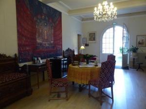 Hotels Hotel du Fiacre : photos des chambres