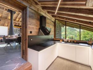 Chalet de luxe avec bain nordique et sauna à Saint-Martin-de-Belleville - FR-1-570-42