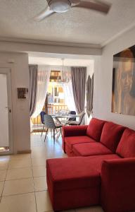 Sunny apartament near La Mata beach