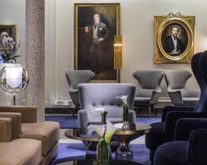 Hotels Hotel De Sers Champs Elysees Paris : photos des chambres