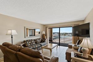 #502 Beach Place Condos - Nightly Rental