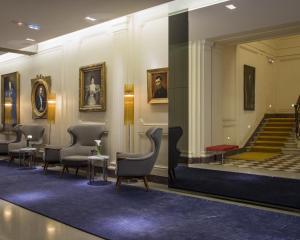 Hotels Hotel De Sers Champs Elysees Paris : photos des chambres