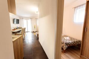 Large stylish 3 bedroom apartment Nancy for 5 people