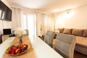 Large stylish 3 bedroom apartment Nancy for 5 people