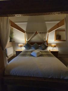 18 craigmillar park adults only