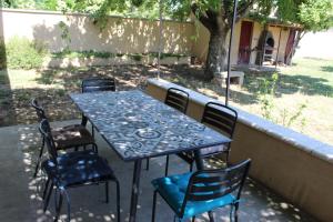 Mas La Gentille ,,, à la campagne , beautiful outdoor , swimming pool , pool house , Nice green Garden , BBQ ,,, only for you , pour passer un séjour inoubliable