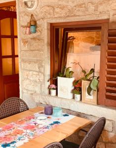 FUNTANA-MIA ROOMS B&B